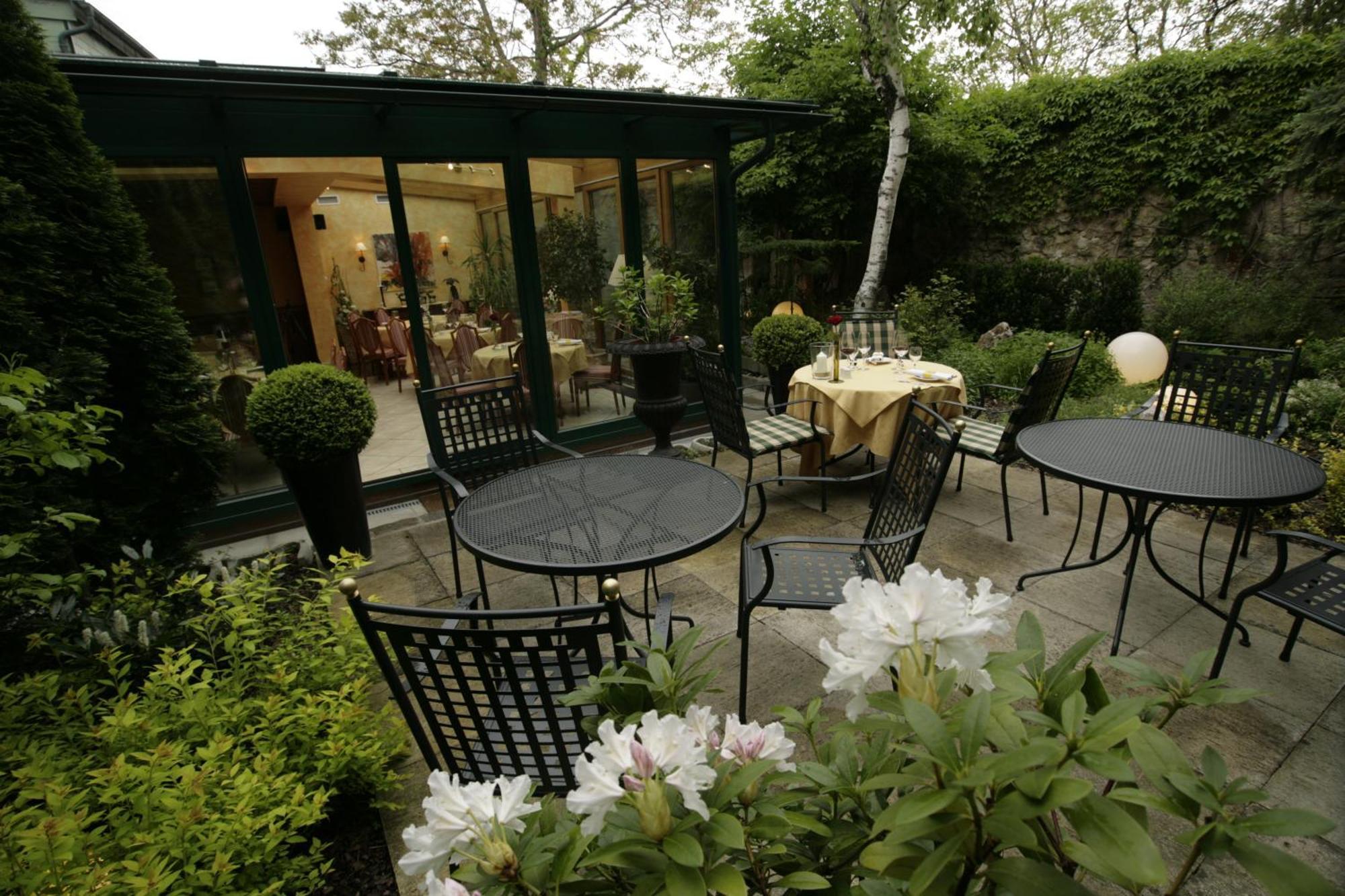 Landhotel Jagdhof Guntramsdorf Exterior foto